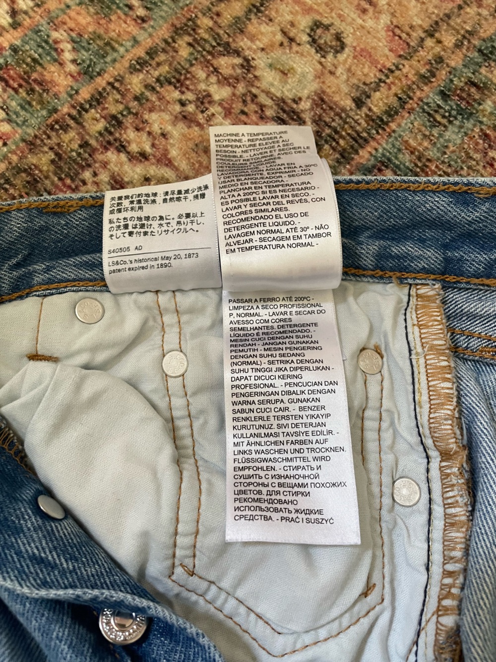 Levi's 501 Button-Fly Jeans with Rips - Picture 16 of 16